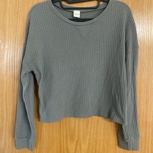 Cropped Gray Long Sleeve Waffle Knit Top